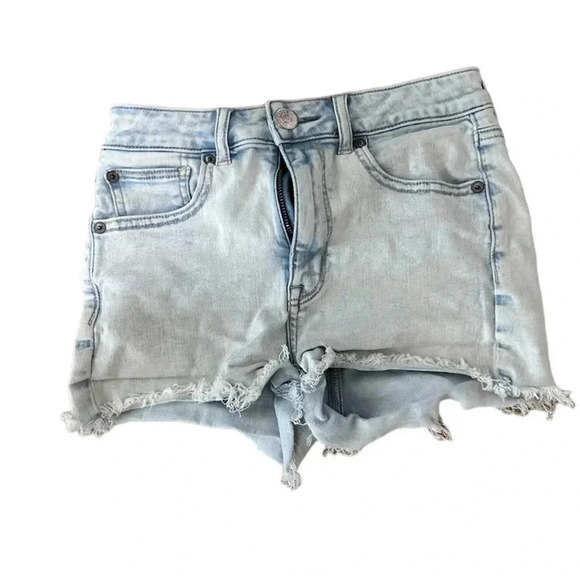 American Eagle Women's Super Hi-Rise Shortie Distressed Denim Shorts Size 2 GUC - Picture 1 of 9